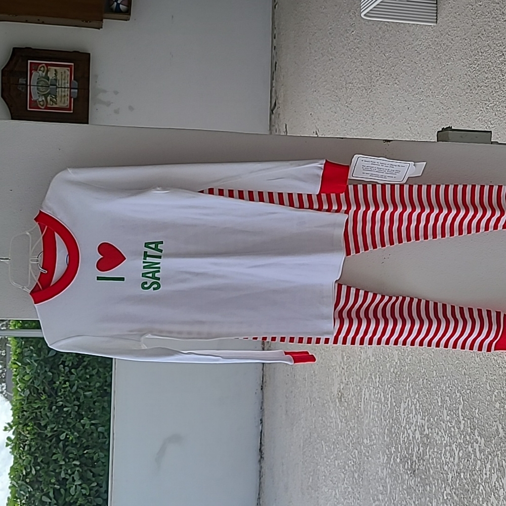 NWT Sara's Prints Chasing Fireflies I ❤️ heart 🎅 Santa 2 piece long sleeve pjs